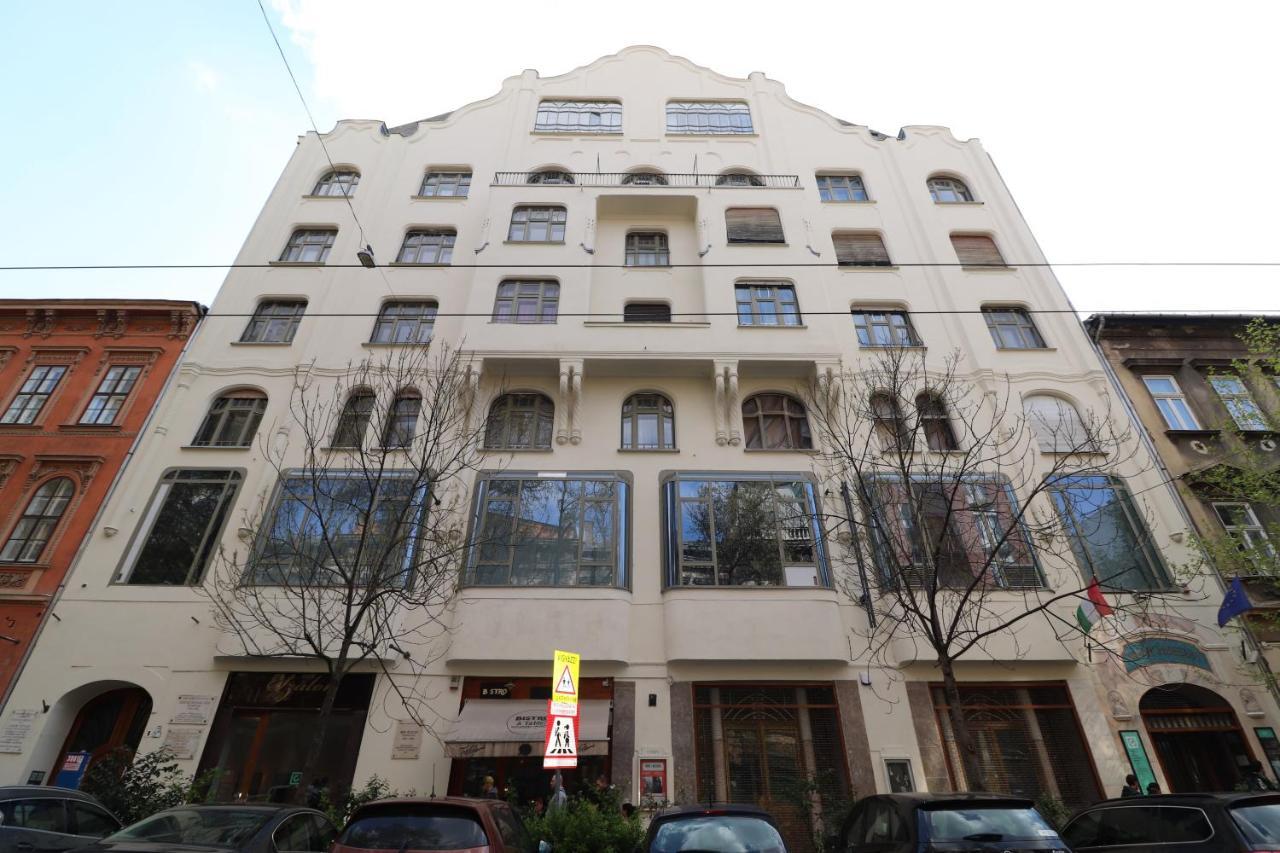 Broadway Downtown Deluxe Boedapest Buitenkant foto
